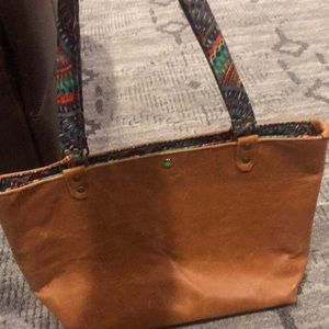 Leather tote bag